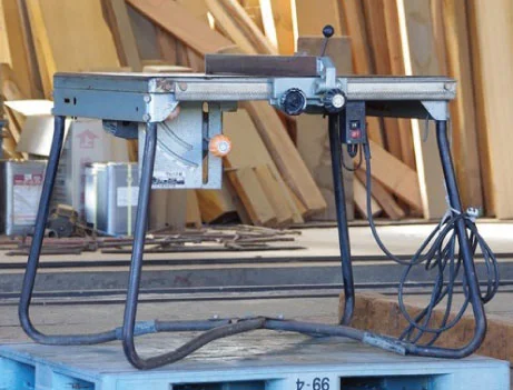 マルノコ盤（マキタ製）の外観