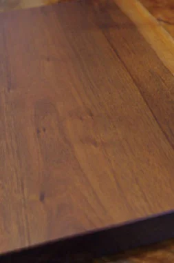 ウレタン塗装のテーブル施工例