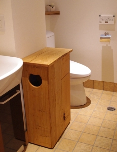 トイレ用多目的棚